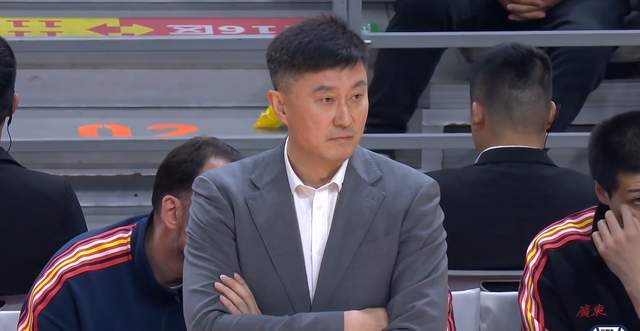 kaiyun.com-广东为何40分惨败？媒体人给出答案，说得太实在了，杜锋还能咋地