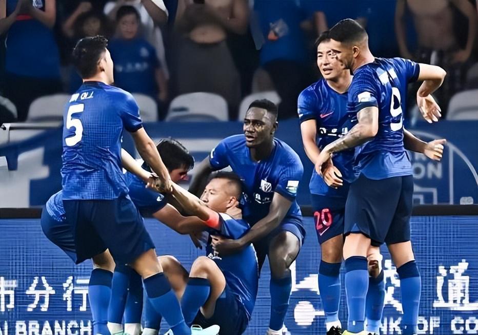 申花如果想补强前腰位置，可考虑内部挖潜，三位合适人选浮出水面